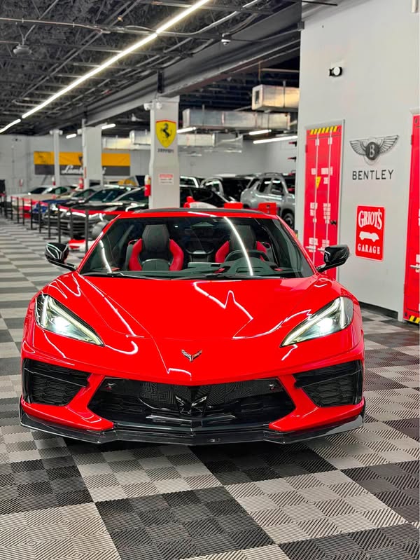 2025 Chevrolet Corvette - Stingray Convertible 2D