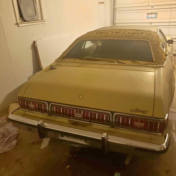 1976 Mercury Cougar - XR-7 Coupe 2D