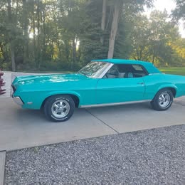1969 Mercury cougar convertible.