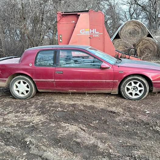 1996 Mercury Cougar - Coupe 2D