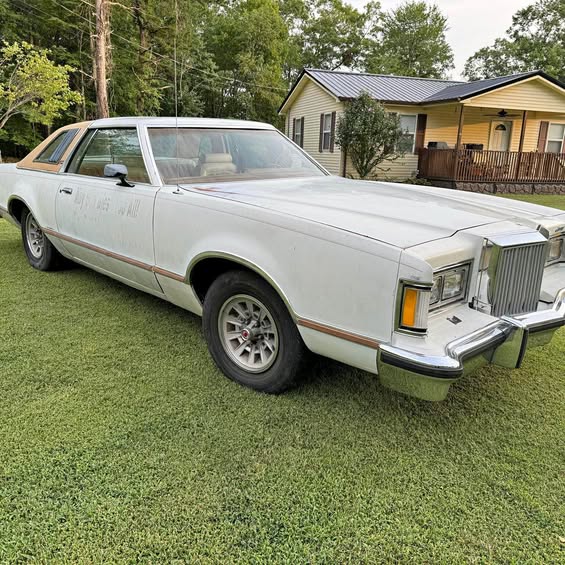 1977 Mercury Cougar - XR-7 Sedan 2D