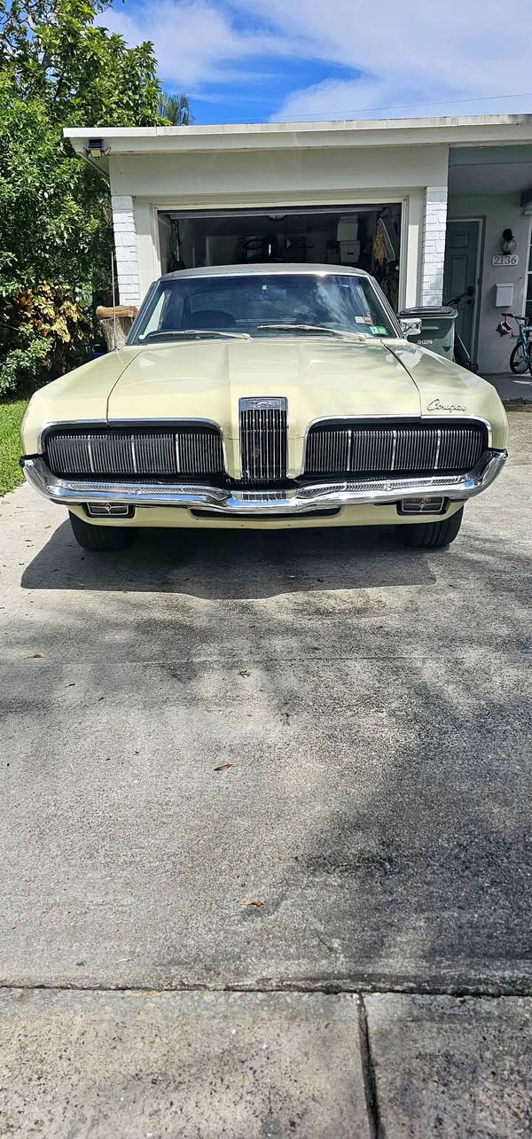 1970 Mercury Cougar - Coupe 2D