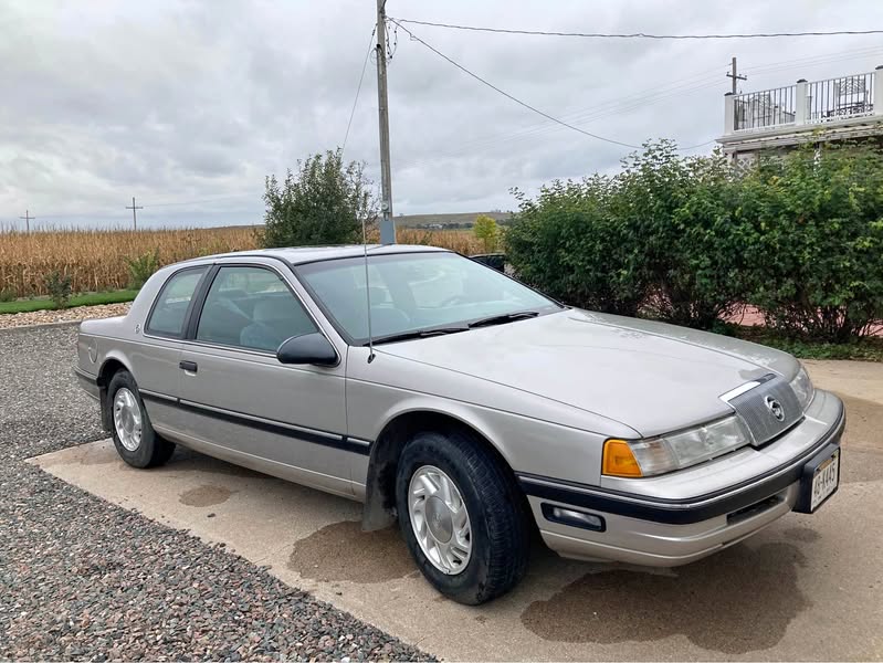 1990 Mercury Cougar