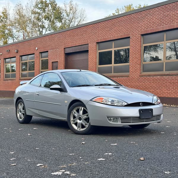 2002 Mercury Cougar 35th Anniversary