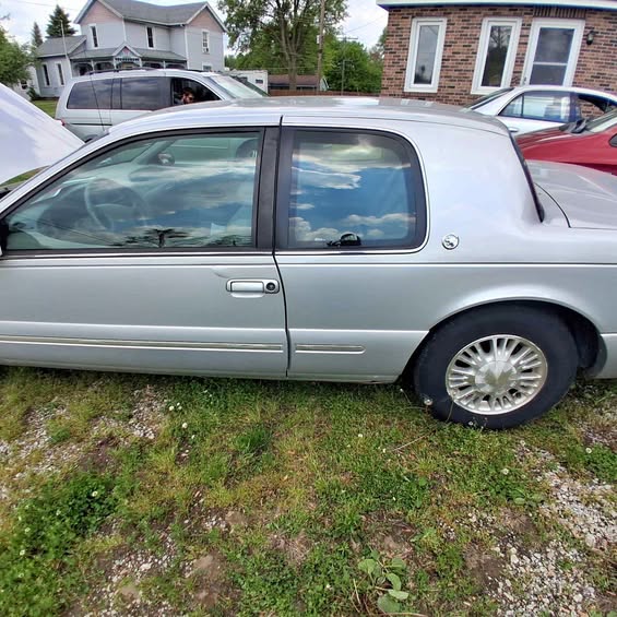 1996 Mercury Cougar - Coupe 2D