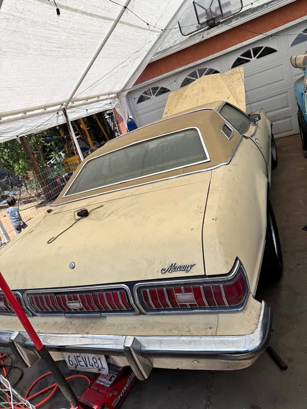 1976 Mercury Cougar - Coupe 2D