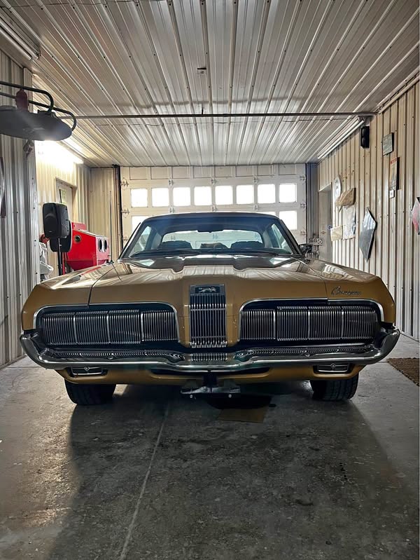 1970 Mercury Cougar - Coupe 2D