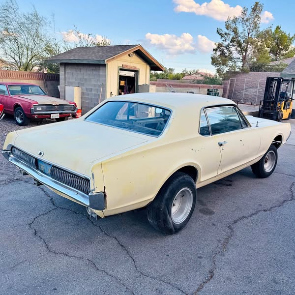 1968 Mercury Cougar - Coupe 2D