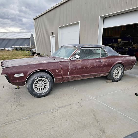 1968 Mercury Cougar - Coupe 2D