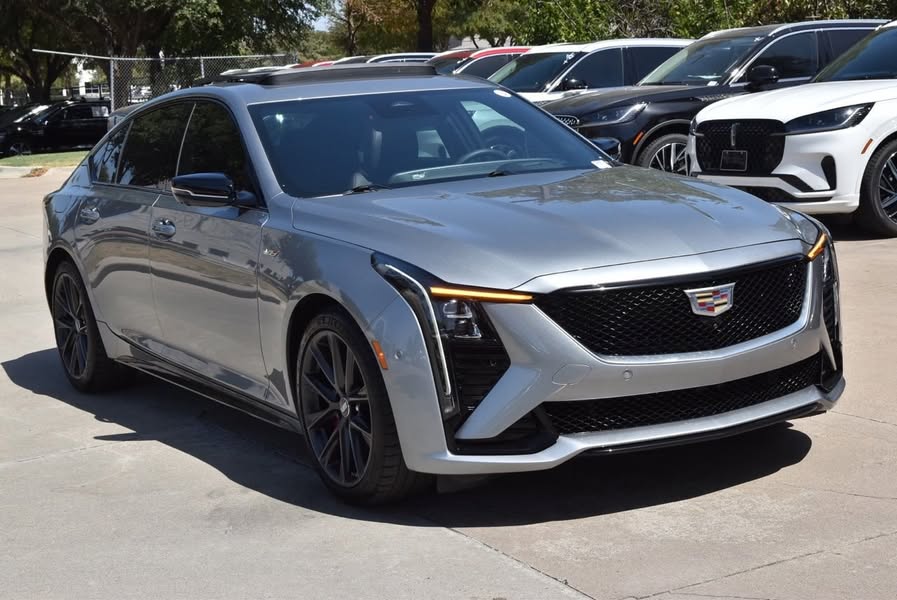 2025 Cadillac ct5-v