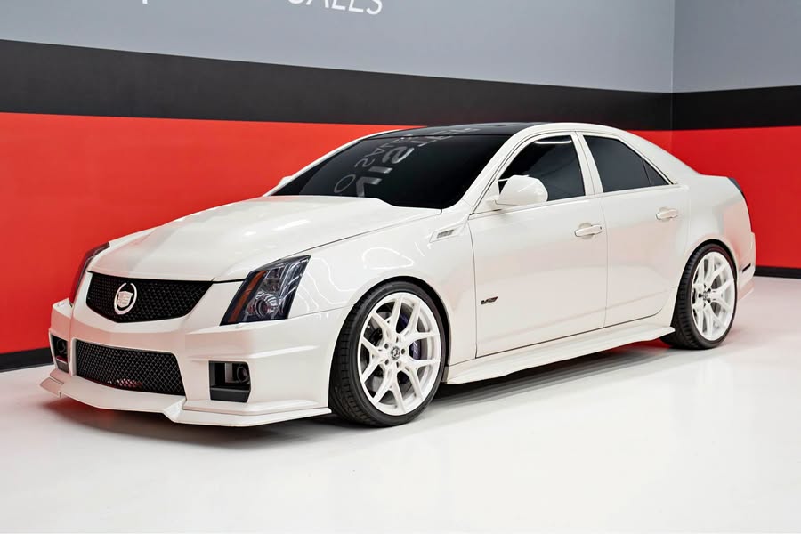 2013 Cadillac CTS-V - Sedan 4D