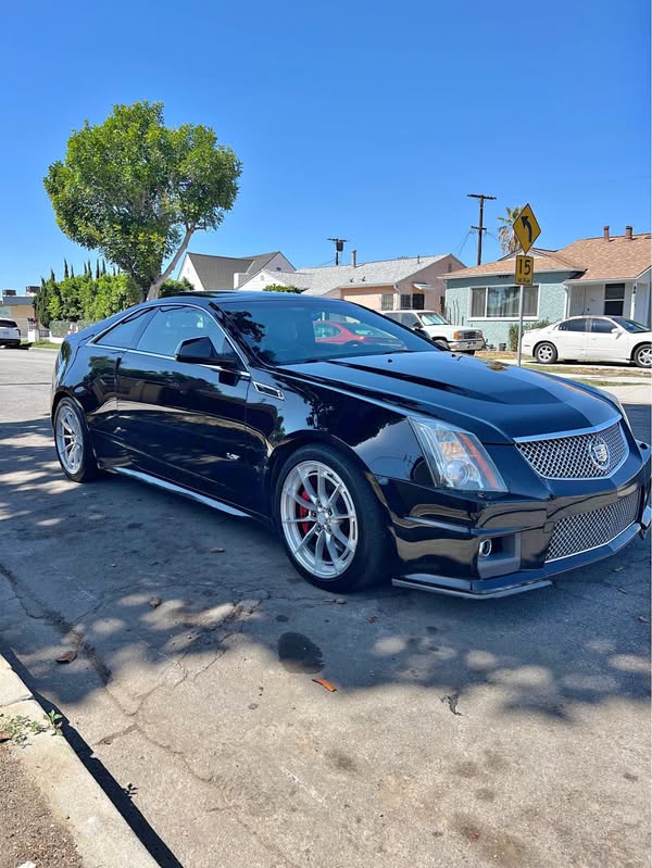 2011 Cadillac CTS-V - Manuel