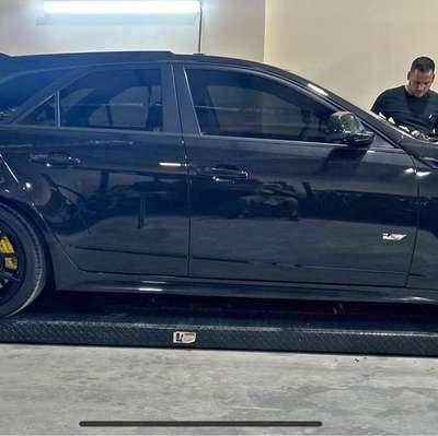 2013 Cadillac CTS-V - Hi have a mint ctsv wagon mint v