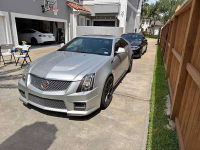 2011 Cadillac CTS-V - Coupe