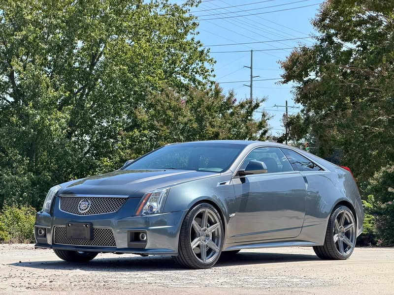 2011 Cadillac CTS-V Sedan 4D
