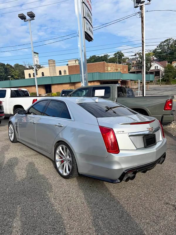 2017 Cadillac CTS-V - Sedan 4D