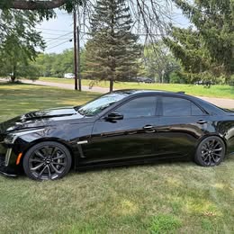 2017 Cadillac CTS-V - Sedan 4D