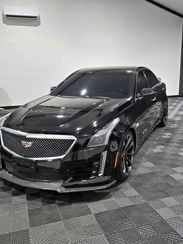 2018 Cadillac CTS-V - Sedan 4D