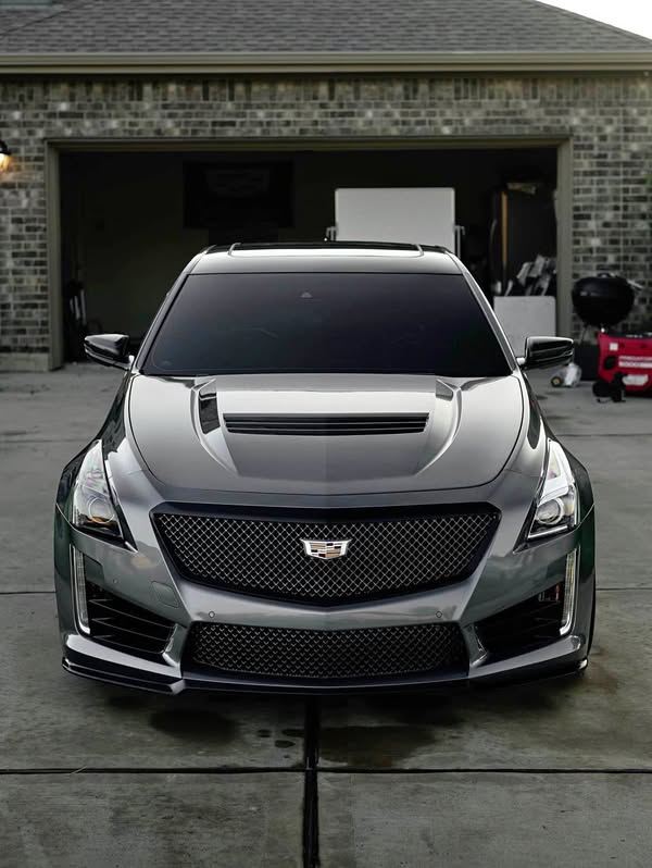 2018 Cadillac CTS-V - Sedan 4D