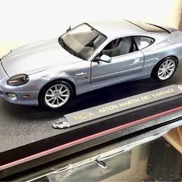 2002 Aston Martin db7 vantage vanquish (rare find) - Black leather interior