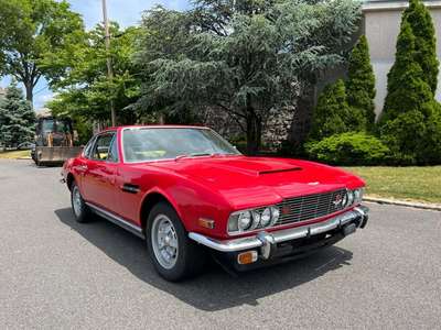 1971 Aston Martin DBS V8