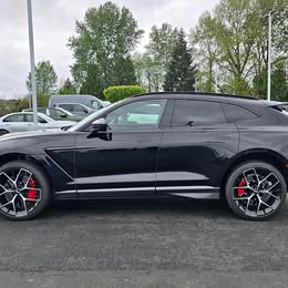 2024 Aston Martin DBX 707