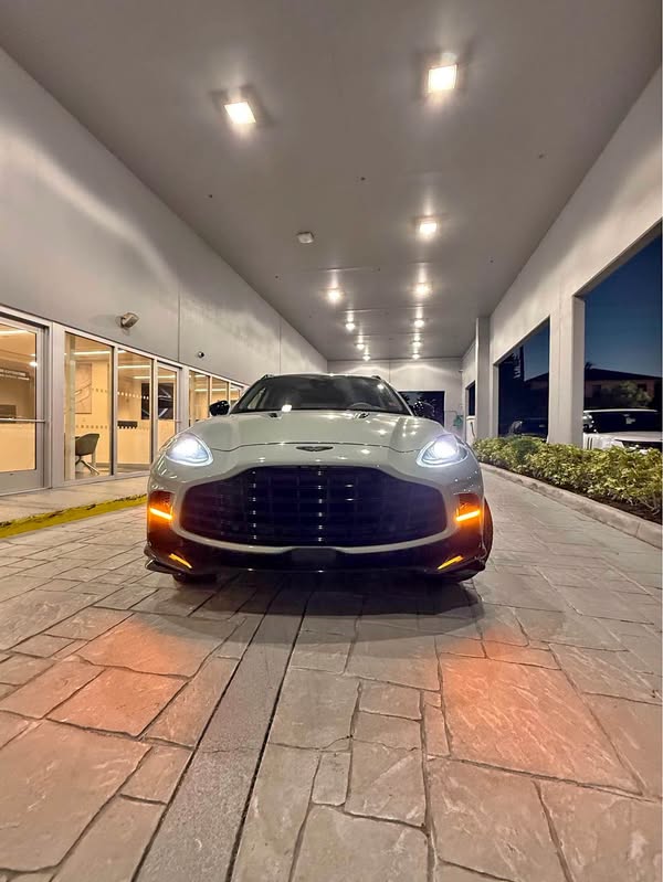 2025 Aston Martin DBX - 707 Sport Utility 4D