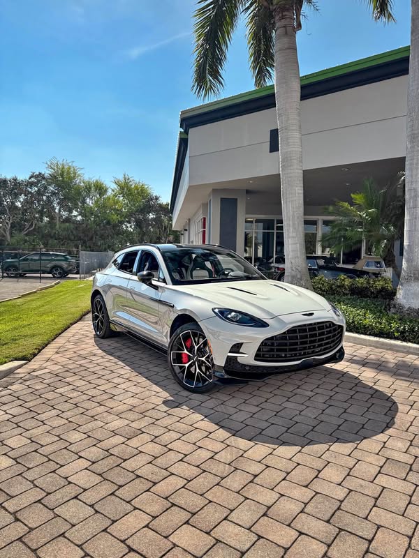 2025 Aston Martin DBX - 707 Sport Utility 4D