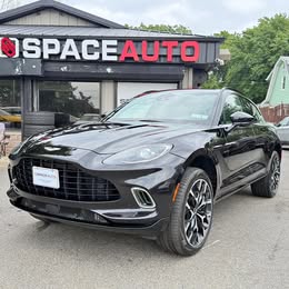 2021 Aston Martin DBX