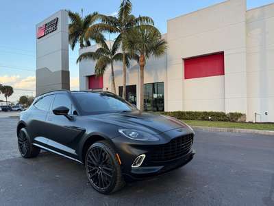2022 Aston Martin DBX