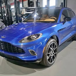 2021 Aston Martin DBX