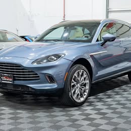 2021 Aston Martin DBX