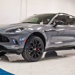 2021 Bentley Aston Martin DBX