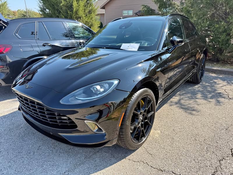 2021 Aston Martin DBX Sport Utility 4D