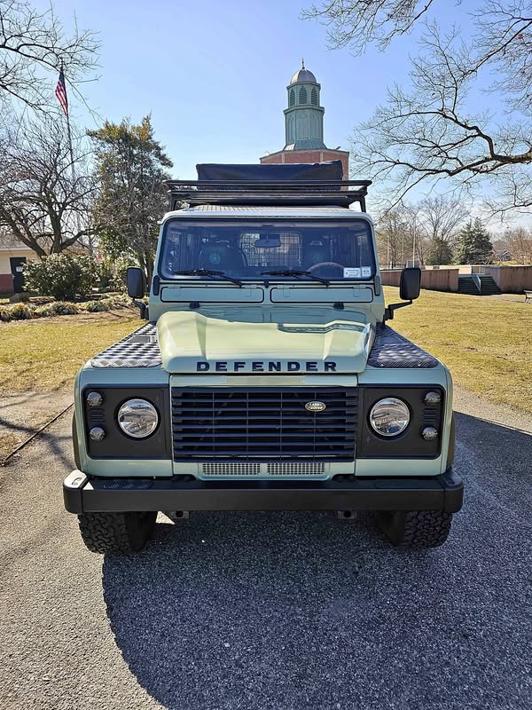 1999 Land Rover Defender 110 - S Sport Utility 4D
