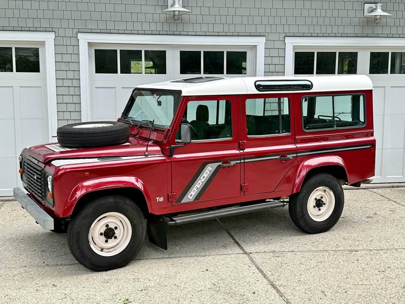 1998 Land Rover Defender 110 - Sport Utility 4D