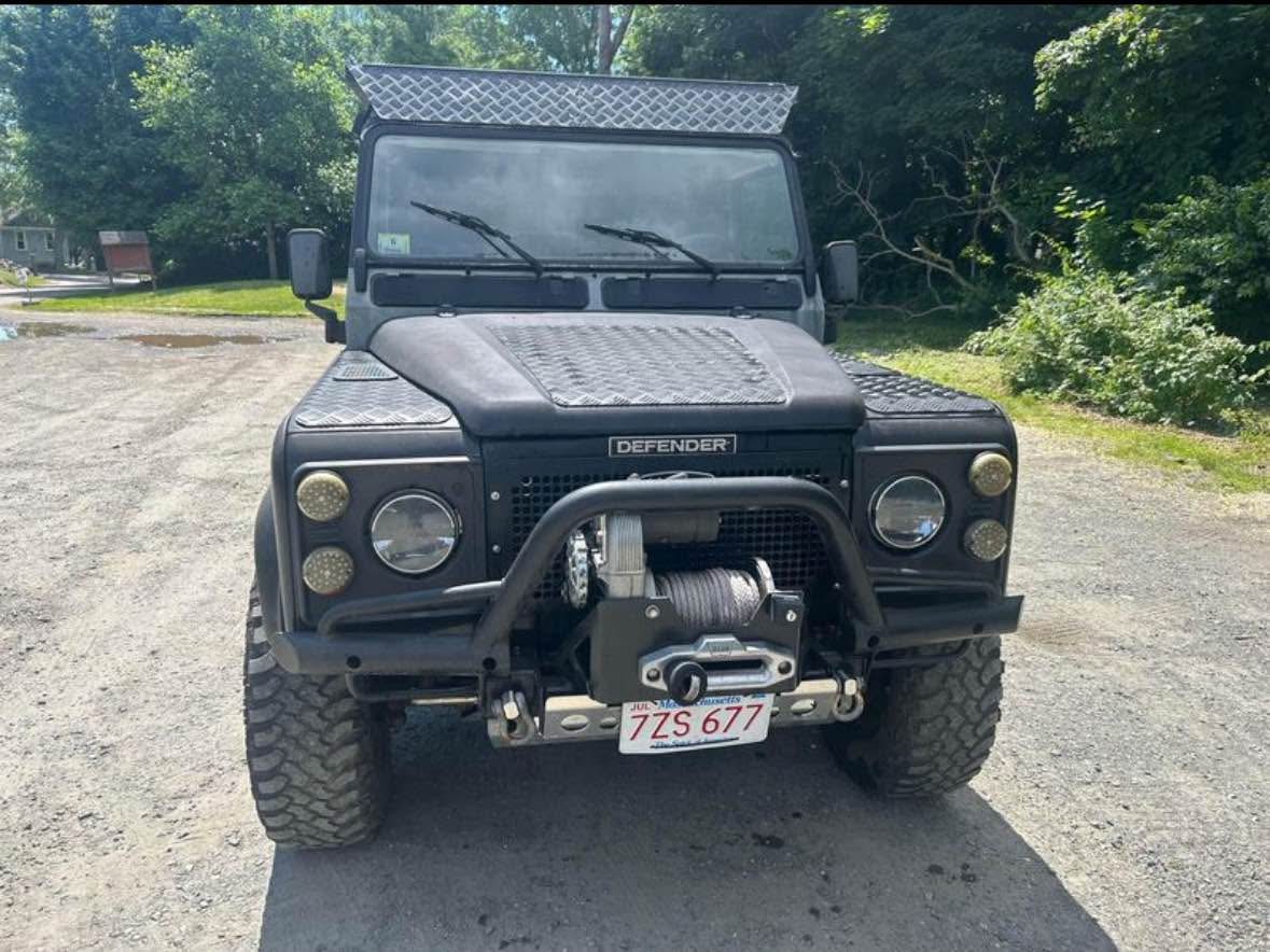 1984 Land Rover Defender 110 - V8 Bond Edition Sport Utility 4D