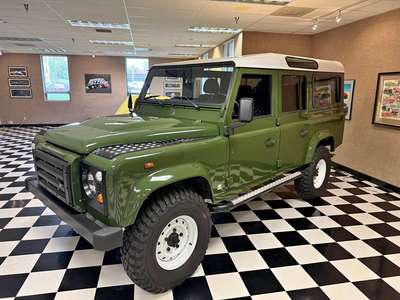 1985 Land Rover Defender 110 V8 Sport Utility 4D