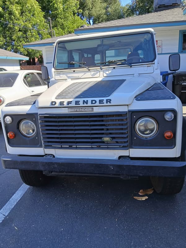1993 Land Rover Defender 110 - S Sport Utility 4D