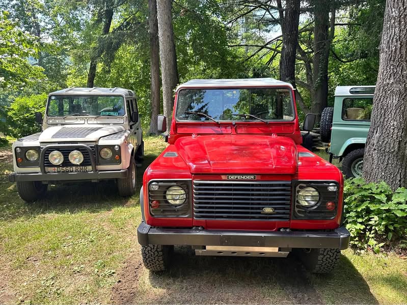1998 Land Rover Defender 90 - Sport Utility 2D