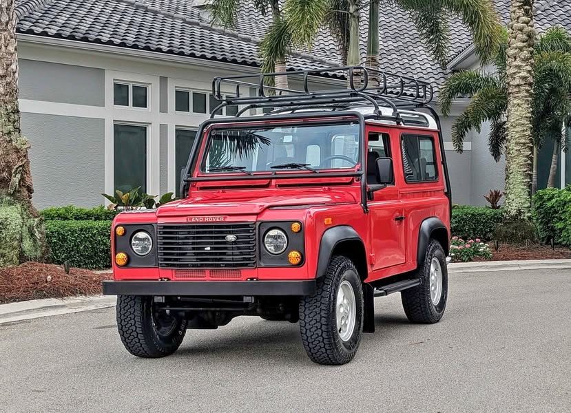 1997 Land Rover Defender 90 - Hard Top Sport Utility 2D