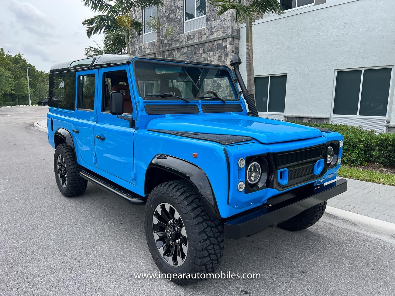 1997 Land Rover Defender Panoramic Windows!