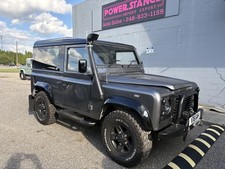 2000 Land Rover Defender