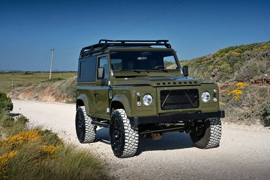 2000 Land Rover Defender 90