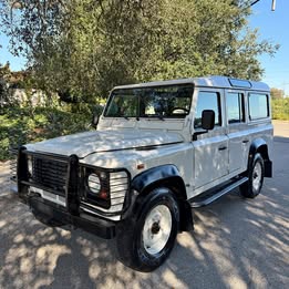 2000 Land Rover Defender