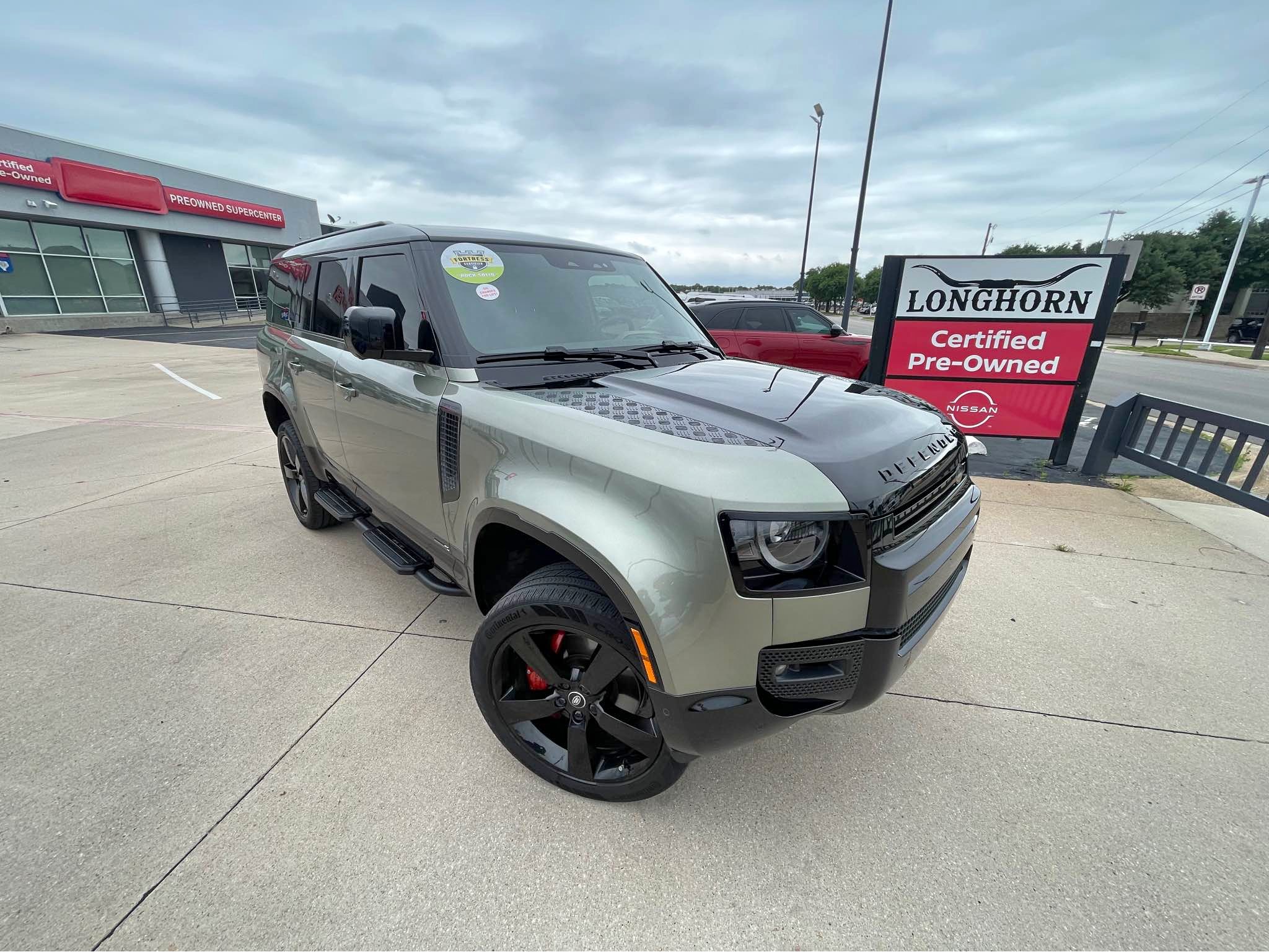 2025 Land Rover Defender - Sport Utility 4D