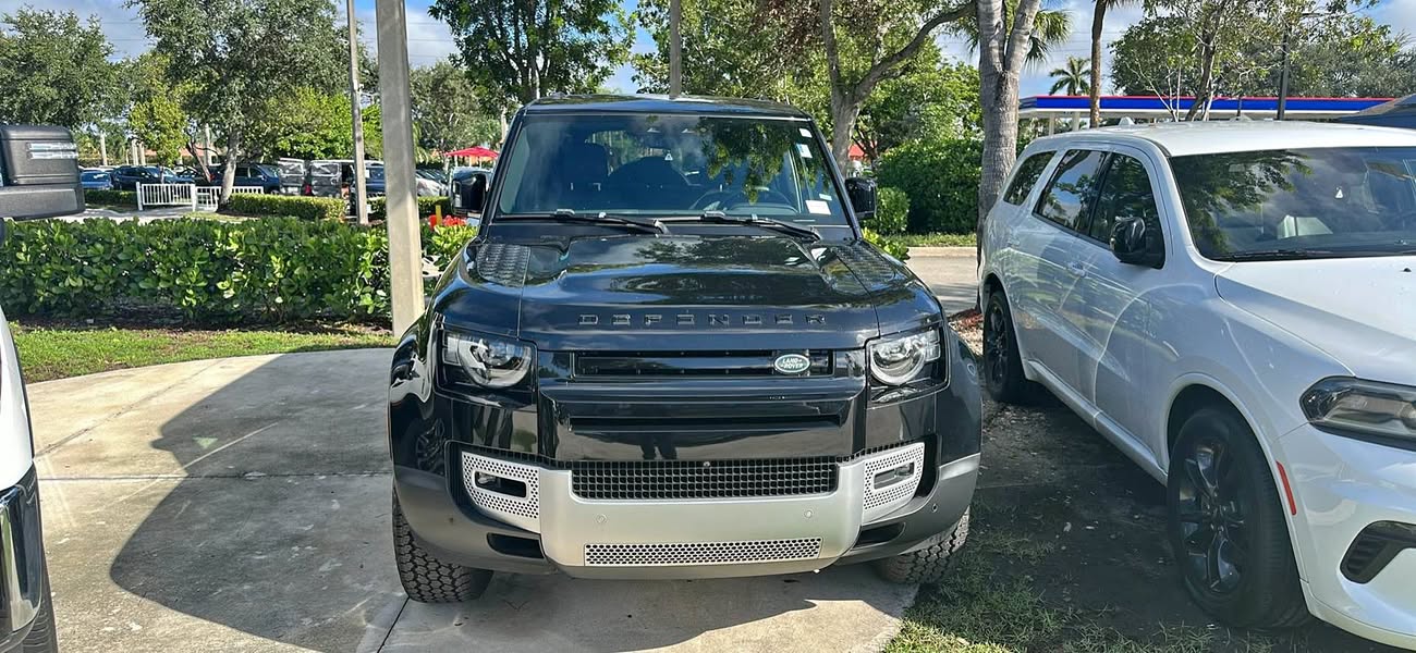 2025 Land Rover Defender 110 - S Sport Utility 4D