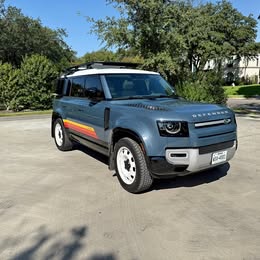 2025 Land Rover Defender 110