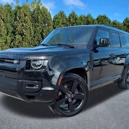2024 Land Rover Defender 130 X-Dynamic SE