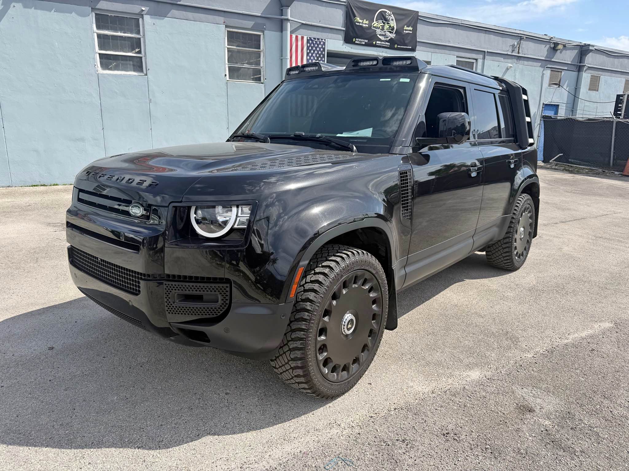 2023 Land Rover Defender 110 - 30th Anniversary Edition Sport Utility 4D